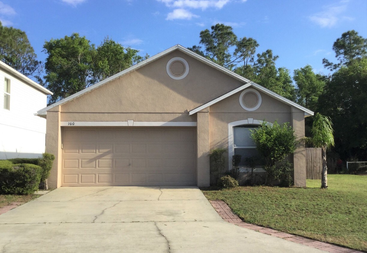 100 Gleason Cv, Sanford, FL 32773 House for Rent in Sanford, FL