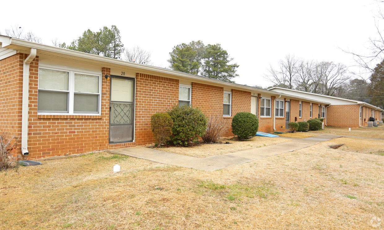Treemont Apartments Apartments in Talladega, AL