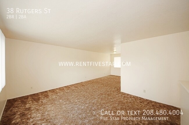 Building Photo - 38 Rutgers St