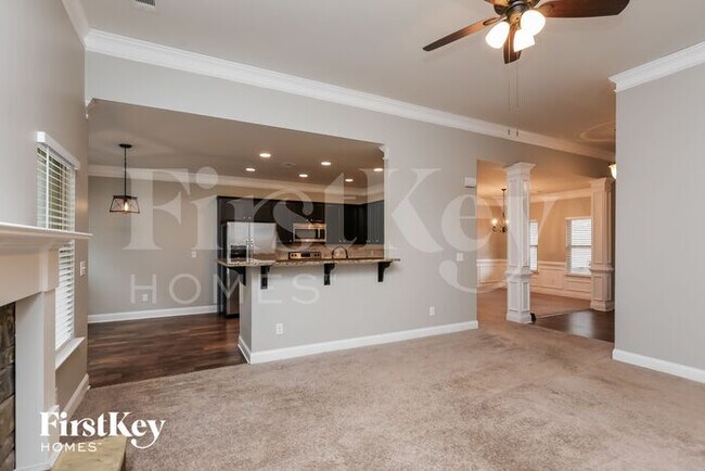 Building Photo - 1553 Shadowstone Cir