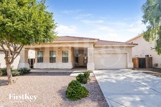 Building Photo - 1809 S 123rd Dr