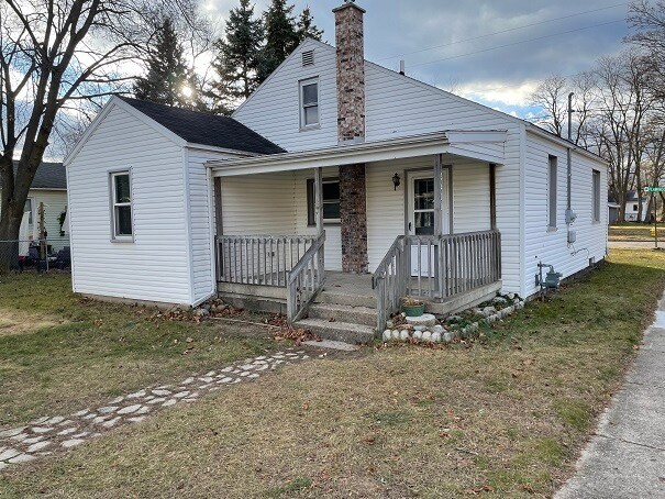 Building Photo - 3400 Flamingo Ave SW