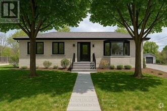 Building Photo - 3 TANAGER Ave