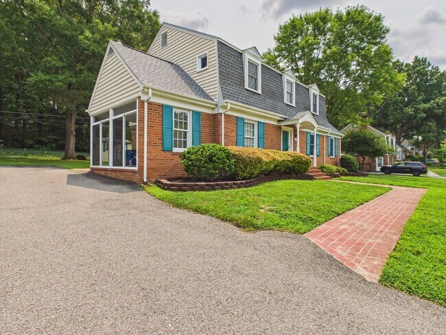 Foto del edificio - 1519 Chauncey Ln