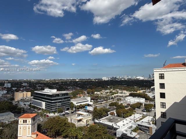 Foto del edificio - 888 Douglas Rd