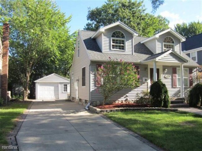 Foto del edificio - 3 br, 3 bath House - 1847 Webster St 1847 ...