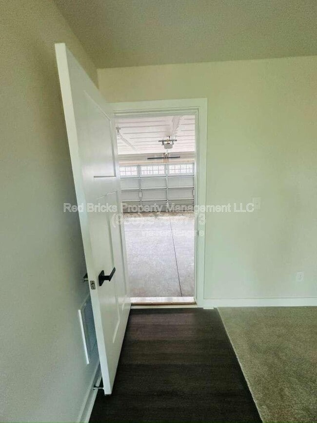 Photo - 9902 Oaklawn Blvd NW Townhome