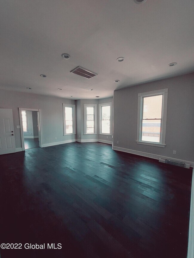 Foto del edificio - 776 State St