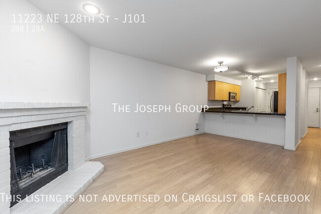 Building Photo - 2 bed/1.75 bath minutes from Village at To...