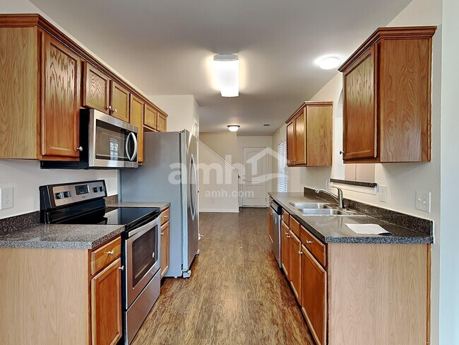 Foto del edificio - 3009 Rock Springs Rd