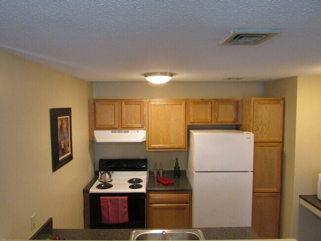 Building Photo - 2 Wetzel Way