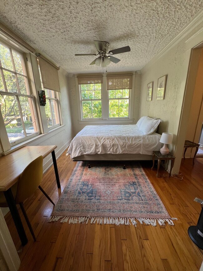 Foto del edificio - 3308 Prytania St