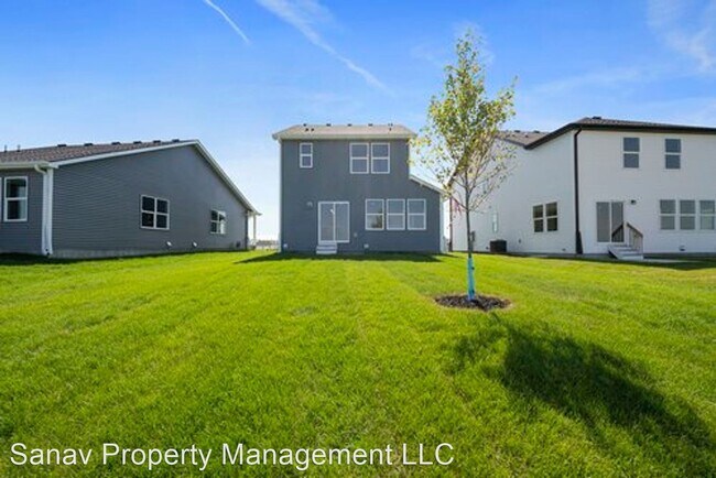 Building Photo - 3 br, 3 bath House - 1275 NW Yorktown Driv...