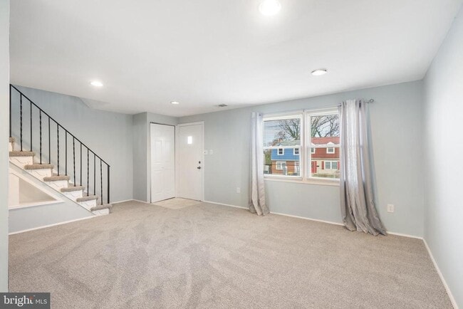 Building Photo - 7633 Allendale Dr