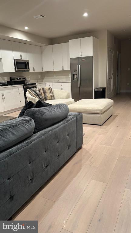 Foto del edificio - 235 Valley Ave SE