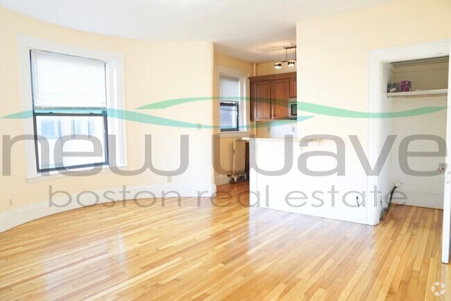 Building Photo - 1091 Boylston St