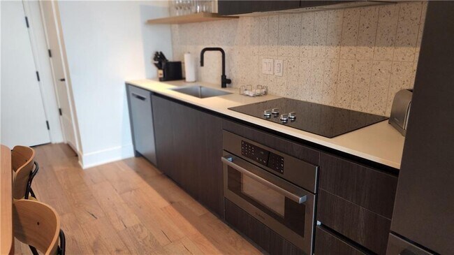 Foto del edificio - 48 East Ave