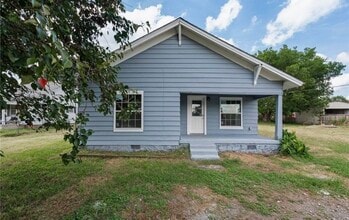 Building Photo - 28110 AR-22