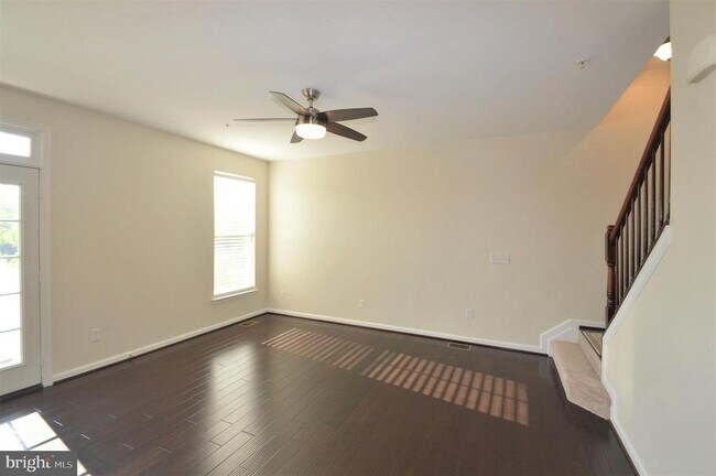Foto del edificio - 24646 Jackalope Terrace