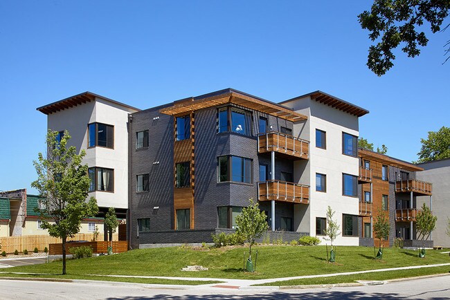 Foto del edificio - 3632 Gillham Rd