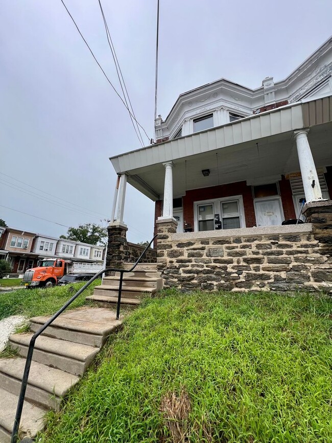 Building Photo - 161 W Olney Ave