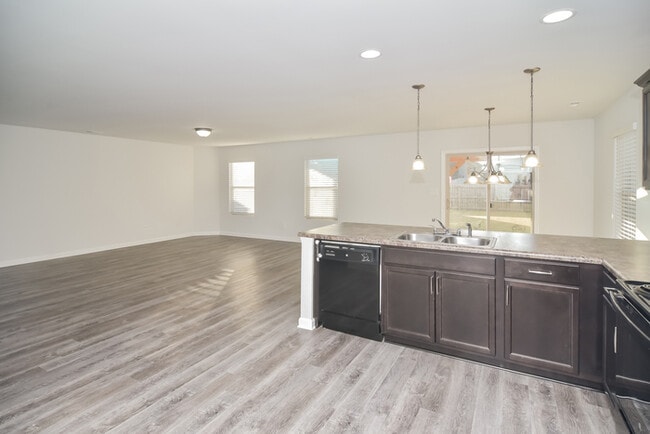 Building Photo - 173 Winstead Cir