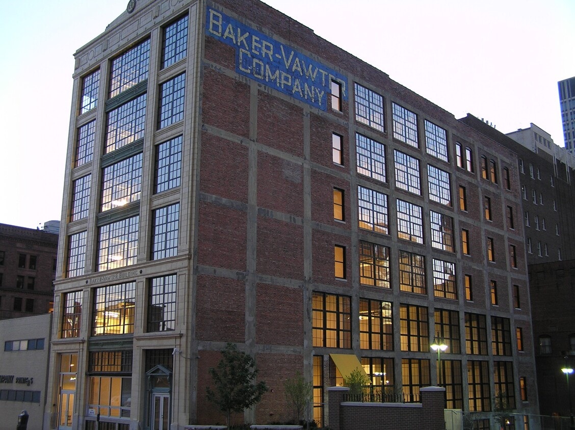 Lofts @ 917 - Old Town Lofts
