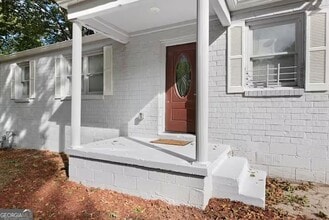Building Photo - 2533 Godfrey Dr NW