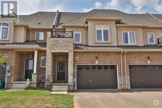 Building Photo - 16 Zinfandel Dr