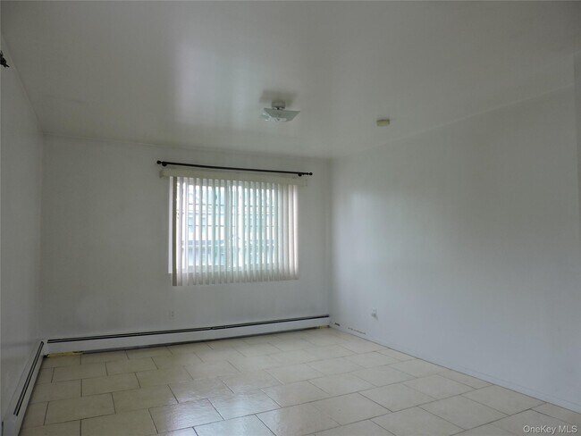 Foto del edificio - 235 Fieldmere St