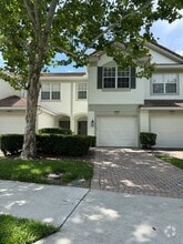 Building Photo - 7054 Cadiz Blvd