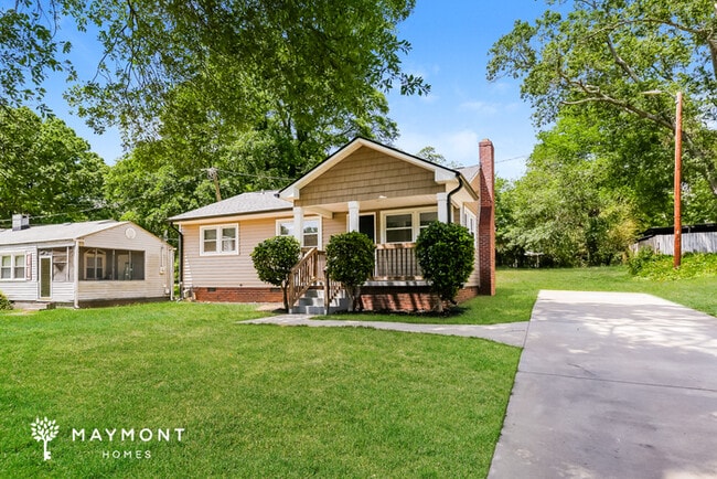 Foto del edificio - 335 Crosby Cir