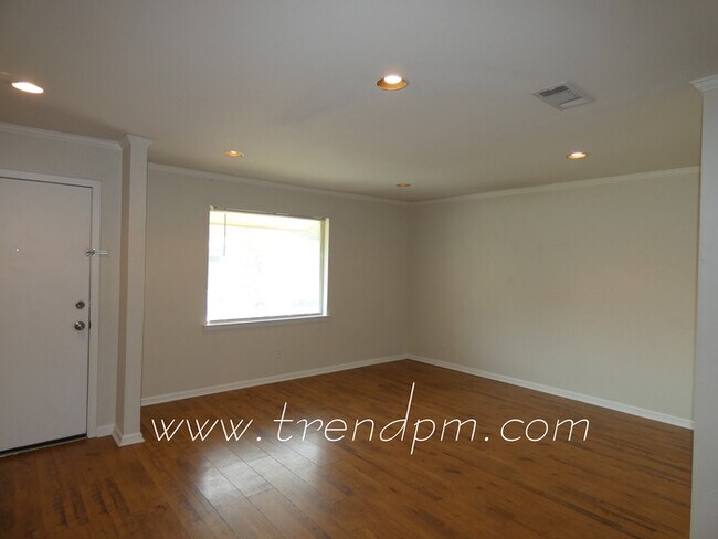Foto del edificio - 951 Easy St