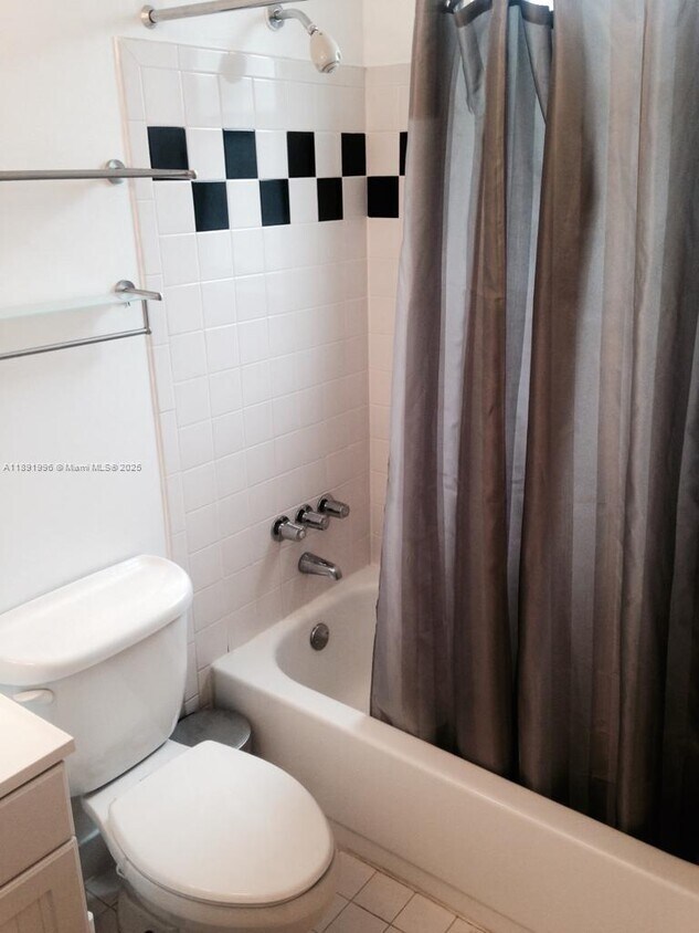 Foto principal - 1502 Jefferson Ave