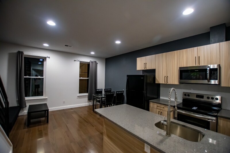 Primary Photo - 2023 N 15th St