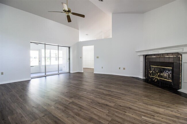 Foto del edificio - 1406 SE 48th Ave