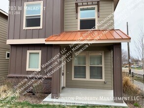 Building Photo - 2703 W Malad St