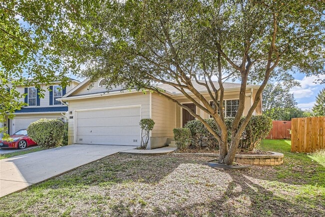 Foto del edificio - 3 bedroom 2 bathroom on a culdesac located on the far westside of San Antonio