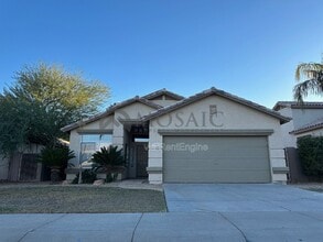 Building Photo - 2441 W Indigo Dr