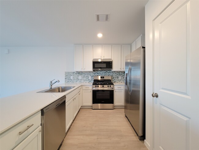 Foto del edificio - 1603 Windrose Bnd