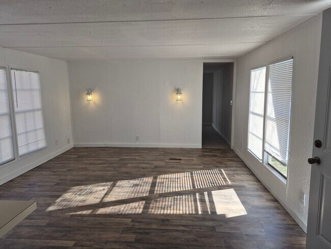 Foto del edificio - 209 S Ave B