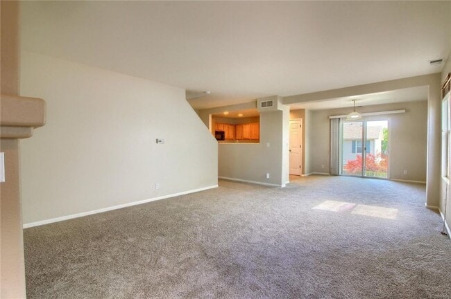 Building Photo - 2466 E 110th Pl