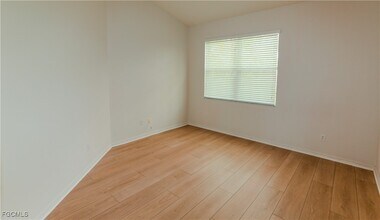 Building Photo - 4213 Liron Ave