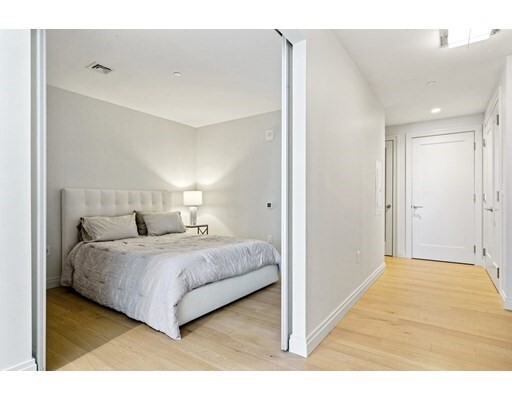 Building Photo - 133 Seaport Blvd