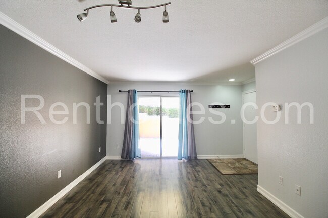 Foto del edificio - Rancho Bernardo,15377 Maturin Dr #196, Gra...
