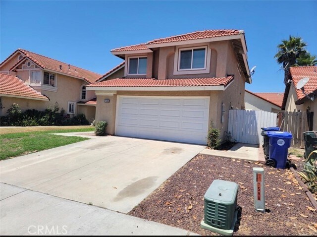 Foto del edificio - 7598 Honeysuckle St