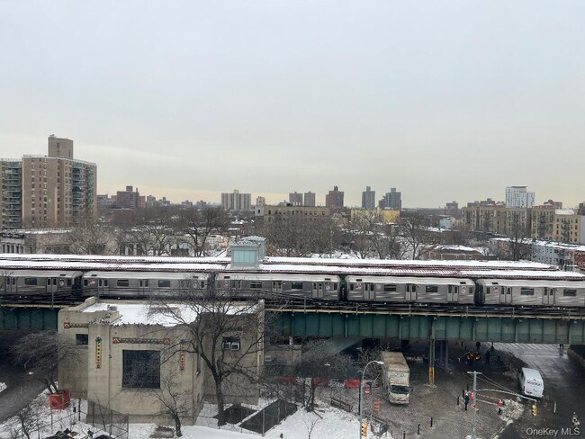 Foto del edificio - 1314 Virginia Ave