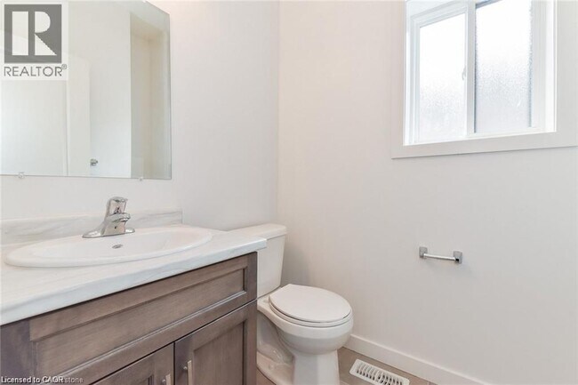 Photo du bâtiment - 46 Franklin St S