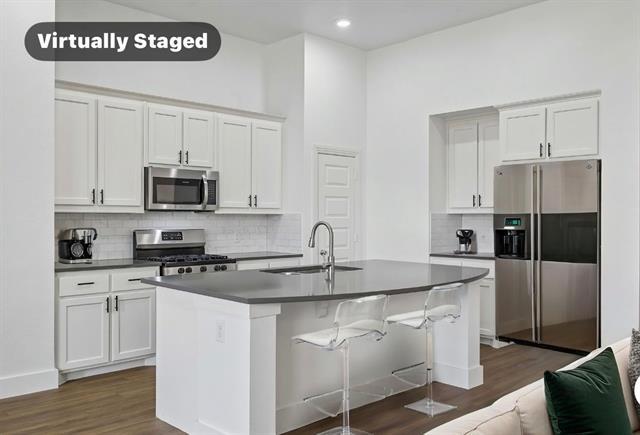 Foto del edificio - 1506 Calcot Ln