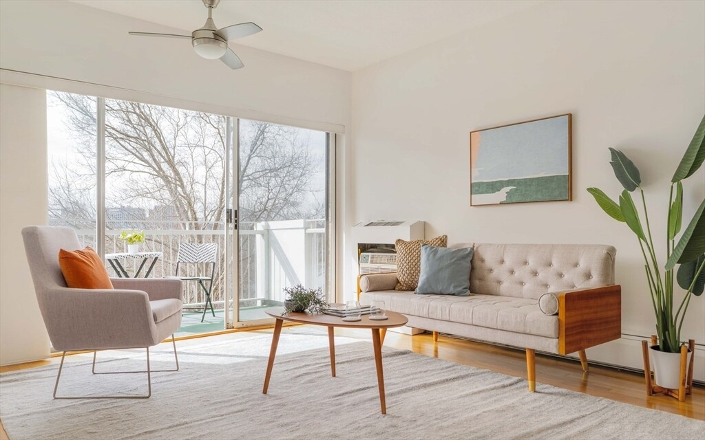 Foto principal - 227 Coolidge Ave